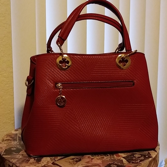 Danbaoly Red Purse - Picture 4 of 9
